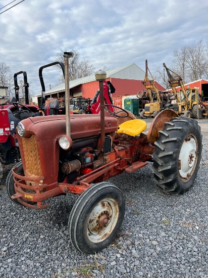 8099 Ford 641 Workmaster Diesel Tractor