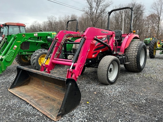 8127 Mahindra 5010 Shuttle Tractor