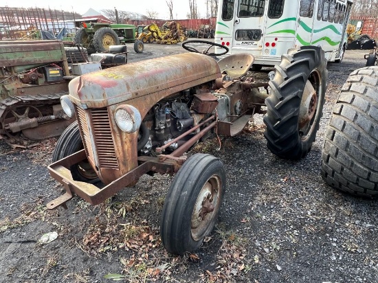8140 Ferguson Tractor