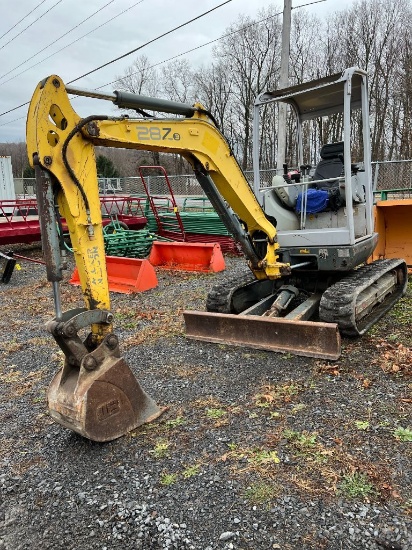 8194 2009 Wacker Neusen 28Z Excavator