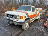 5056 1990 Ford F350 Service Truck