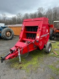 8183 Massey Ferguson 1734 Round Baler