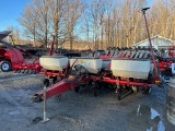 8202 White 5100 6-Row NoTill Planter