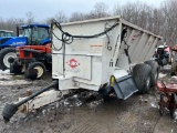 1063 Kuhn Knight 8132 Spreader