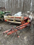 1132 New Holland 477 Haybine