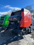 8292 Kuhn VB216 Baler