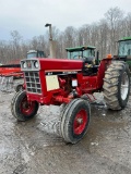 8381 International 884 Tractor