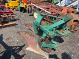 8410 Allis Chalmers 2x Plow with Coulters