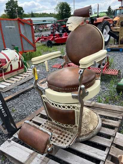 1297 Brown Barber Chair