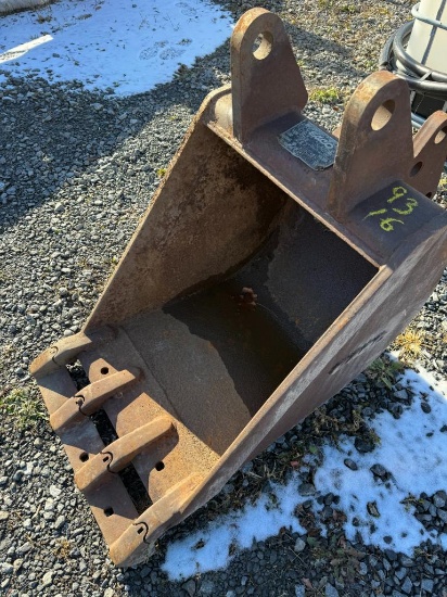 9316 Esco Bucket