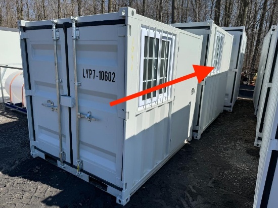 1039 New 8ft Storage Container