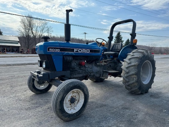 9720 Ford 5030 Tractor