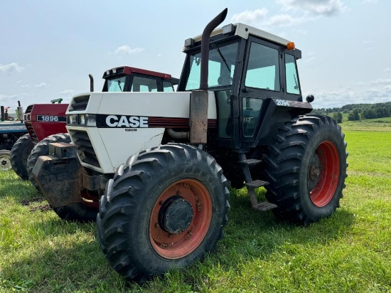 93 Case 2094 MFWD Tractor