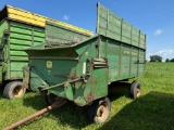 53 John Deere 112 Chuck Wagon