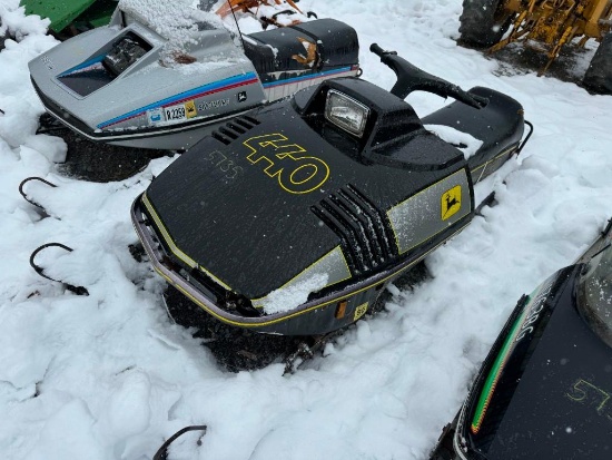 5735 John Deere 440 Snowmobile