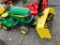 2925 John Deere X320 Lawn Tractor