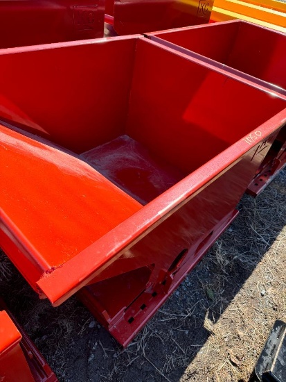 1050 1.5CY Skid Steer Hopper w/ Fork Pockets