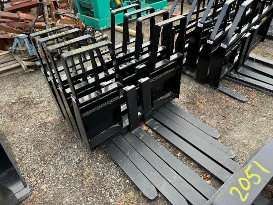2049 Set of New 48in Kivel 4200lb Pallet Forks