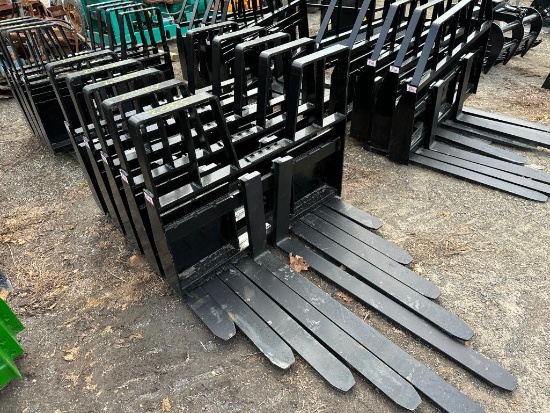 2052 Set of New 48in Kivel 4200lb Pallet Forks