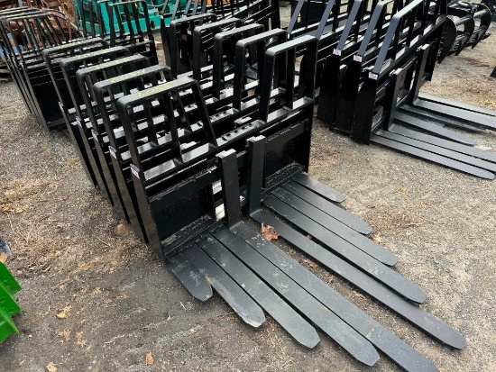 2054 Set of New 48in Kivel 4200lb Pallet Forks