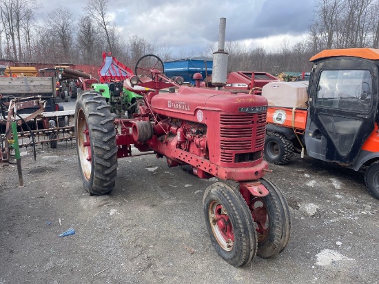2802 Farmall H Tractor