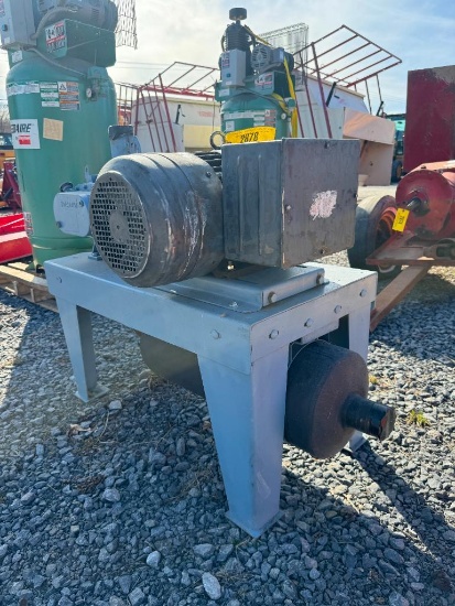 2878 Sutorbilt 10hp Milk Pump