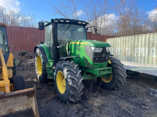 2924 John Deere 6115R IVT Tractor