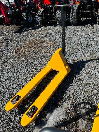 6025 New Pallet Jack