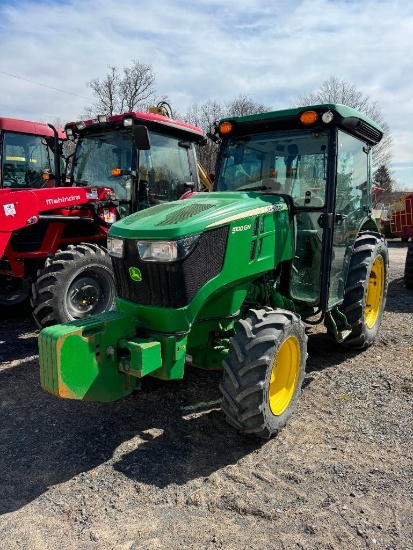 6205 2017 John Deere GN5100 Narrow Orchard Tractor