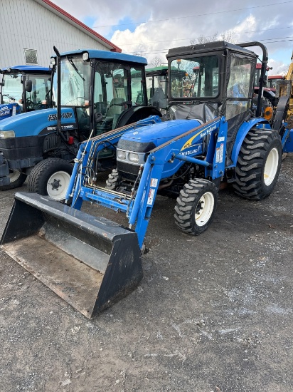 6314 New Holland Workmaster 40 Tractor