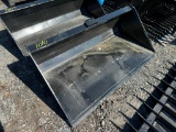 1010 66in Bucket w/ Single Blade