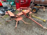 2820 New Holland Tedder