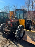 2829 CaseIH 685(?) Tractor