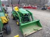3001 2022 John Deere 1023E Tractor