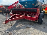 5880 CaseIH 5100 18-Hole Drill