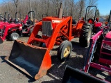 6139 Allis-Chalmers D17 Series IV Tractor