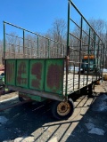 6163 Bale King Kicker Wagon