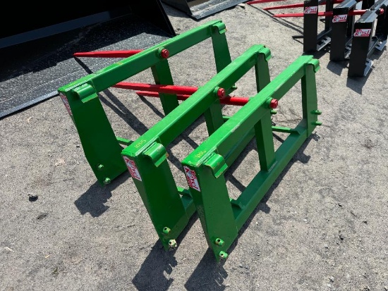 1035 New Bale Spear for John Deere