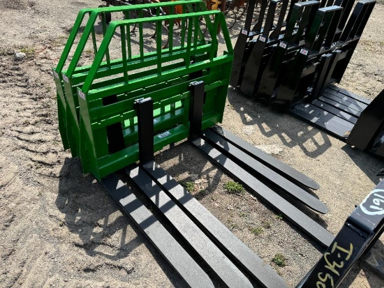 1062 New Kivel 3500lb Pallet Forks for John Deere