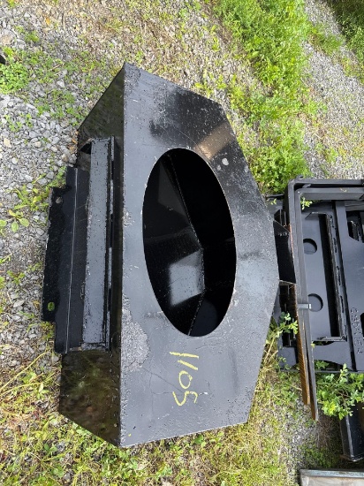 1105 Mini Universal Attach Concrete Bucket