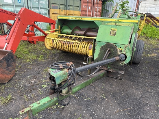 3131 John Deere 336 Baler with Control Manual