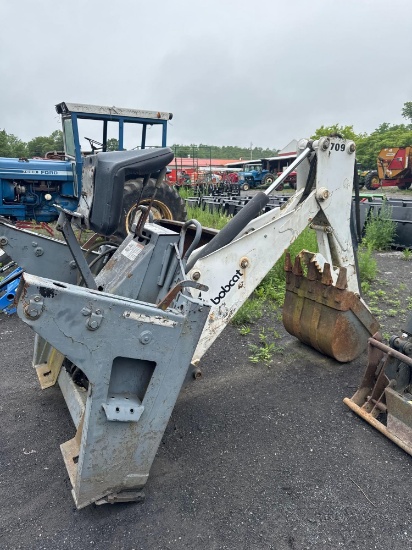 6504 Bobcat 709 SS Backhoe