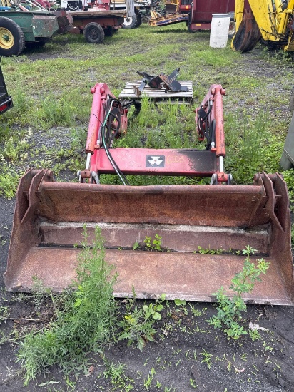 6505 Massey-Ferguson 1525 Loader to Fit MF1540