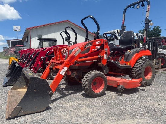 6616 Kioti CS2510 4wd w/Loader & Mower