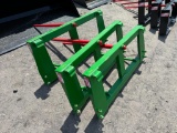 1036 New Bale Spear for John Deere