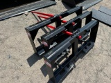 1044 New Kivel Single Prong Bale Spear