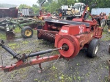 3072 Case IH 445 Baler