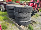 3075 8 Michelin 12:00R 22.5 Drive Tires