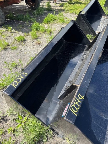 10043 New 72" Kivel Smooth Edge Bucket