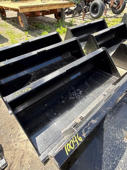 10045 New 72" Kivel Smooth Edge Bucket